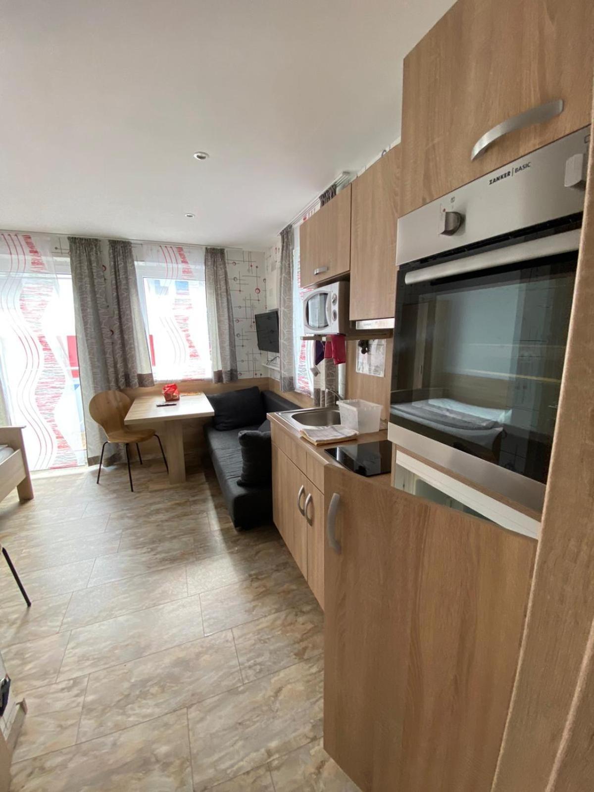 Hotel Mowo Kirchberg Würzburg Esterno foto